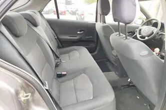 Renault Laguna, 1.6, 111 kW, bensiin, manuaal, esivedu