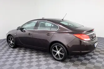 Opel Insignia, 1.8, 140 kW, petrol, manual, front-wheel drive