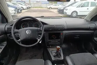 Volkswagen Passat, 1.9, 130 kW, diesel, manual, front-wheel drive