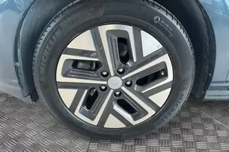 Hyundai Kona, 150 kW, elekter, automaat, esivedu