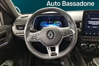 Renault Arkana, 1.6, 105 kW, гибрид, автомат, передний привод