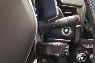 Renault Arkana, 1.6, 105 kW, гибрид, автомат, передний привод