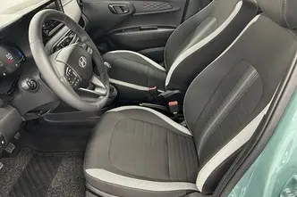 Hyundai i10, 1.0, 46 kW, petrol, manual, front-wheel drive