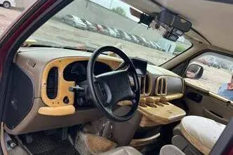 Dodge RAM, 3.9, 130 kW, petrol, automatic, rear-wheel drive