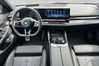 BMW i5, 290 kW, electric, automatic, four-wheel drive