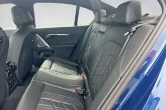BMW i5, 290 kW, electric, automatic, four-wheel drive