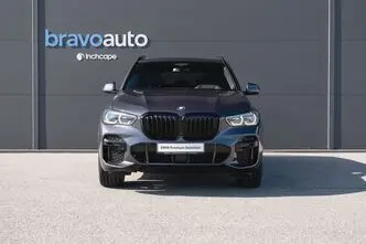 BMW X5, 3.0, 210 kW, hybrid, automatic, four-wheel drive
