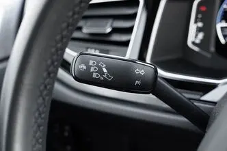 Volkswagen Taigo, 1.0, 81 kW, bensiin, automaat, esivedu