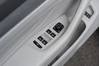 Volkswagen Passat, 1.4, 160 kW, bensiin, automaat, esivedu