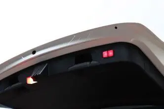 Mercedes-Benz EQC, 135 kW, elekter, automaat, nelikvedu