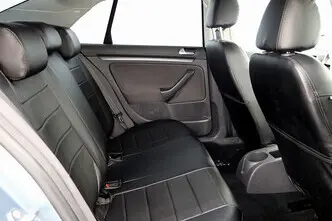 Volkswagen Jetta, 1.6, 101 kW, bensiin, manuaal, esivedu