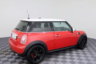 MINI Cooper, 1.6, 119 kW, bensiin, automaat, esivedu