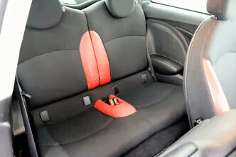 MINI Cooper, 1.6, 119 kW, bensiin, automaat, esivedu