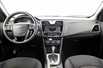Chrysler 200, 2.4, 169 kW, bensiin, automaat, esivedu
