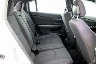 Chrysler 200, 2.4, 169 kW, bensiin, automaat, esivedu