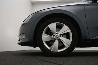 Škoda Superb, 1.6, 88 kW, diisel, manuaal, esivedu