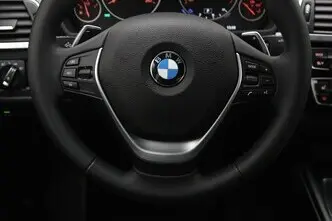 BMW 320, 2.0, 135 kW, bensiin, automaat, tagavedu