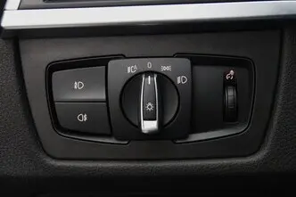 BMW 320, 2.0, 135 kW, bensiin, automaat, tagavedu