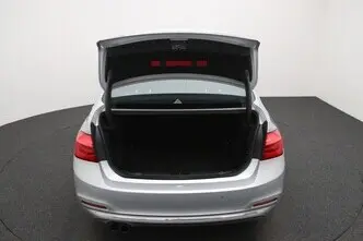 BMW 320, 2.0, 135 kW, bensiin, automaat, tagavedu