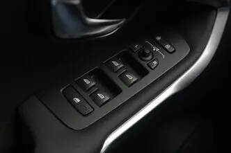 Volvo V40, 1.5, 90 kW, bensiin, automaat, esivedu