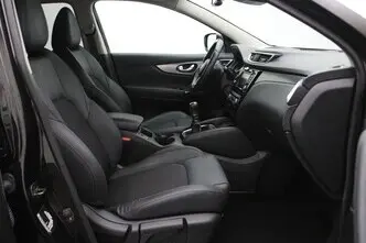 Nissan Qashqai, 1.3, 103 kW, bensiin, manuaal, esivedu
