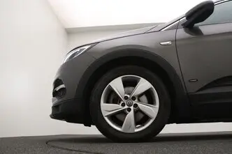 Opel Grandland X, 1.6, 133 kW, hübriid, automaat, esivedu