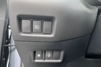 Toyota C-HR, 1.8, 72 kW, hübriid, automaat, esivedu