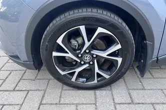 Toyota C-HR, 1.8, 72 kW, hübriid, automaat, esivedu