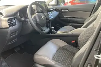 Toyota C-HR, 1.8, 72 kW, hübriid, automaat, esivedu