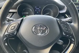 Toyota C-HR, 1.8, 72 kW, hybrid, automatic, front-wheel drive