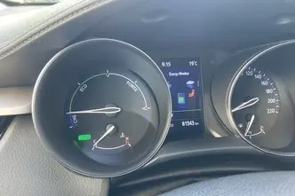 Toyota C-HR, 1.8, 72 kW, hybrid, automatic, front-wheel drive