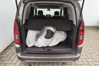 Opel Combo, 1.5, 96 kW, diisel, manuaal, esivedu