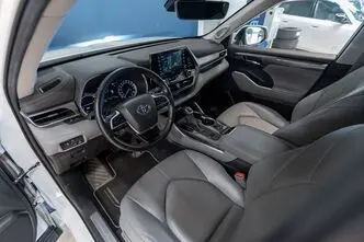 Toyota Highlander, 2.5, 140 kW, hybrid, automatic, four-wheel drive