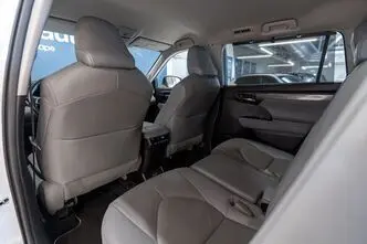 Toyota Highlander, 2.5, 140 kW, hybrid, automatic, four-wheel drive