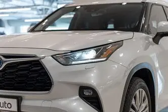 Toyota Highlander, 2.5, 140 kW, hybrid, automatic, four-wheel drive