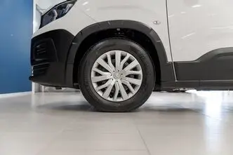 Peugeot Rifter, 1.5, 75 kW, дизель, механическая, передний привод