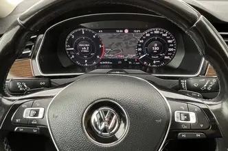 Volkswagen Passat, 110 kW, diesel, automatic, front-wheel drive