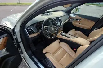 Volvo XC90, 2.0, 297 kW, hybrid, automatic, four-wheel drive
