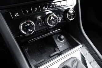 Škoda Superb, 1.4, 158 kW, petrol, automatic