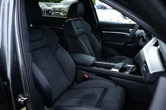 Audi e-tron, 370 kW, electric, automatic, four-wheel drive