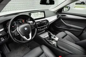BMW 530, 3.0, 210 kW, diesel, automatic, four-wheel drive
