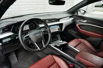Audi e-tron, 371 kW, electric, automatic, four-wheel drive