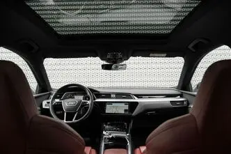 Audi e-tron, 371 kW, electric, automatic, four-wheel drive