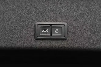 Audi e-tron, 371 kW, electric, automatic, four-wheel drive