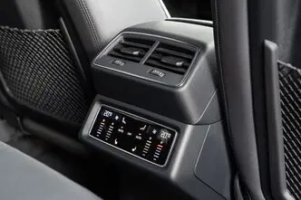 Audi e-tron, 300 kW, electric, automatic, four-wheel drive