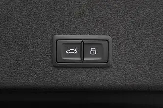 Audi e-tron, 300 kW, electric, automatic, four-wheel drive