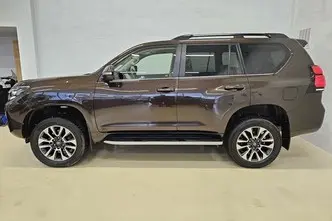 Toyota Land Cruiser, 2.8, 150 kW, diesel, automatic, four-wheel drive