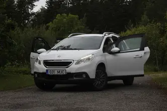 Peugeot 2008, 1.2, 60 kW, petrol, manual, front-wheel drive