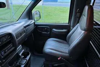 Chevrolet Express, 5.0, 169 kW, bensiin, automaat, tagavedu