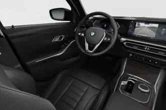 BMW 320, 140 kW, гибрид, автомат, полный привод